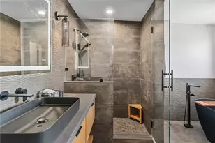 3506 Blossom Ln, Redondo Beach, CA 90278 - Photo 21