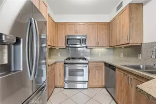 267 S San Pedro, Los Angeles, CA 90012 - Photo 11