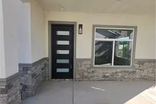 2128 W 238th St, Torrance, CA 90501 - Photo 3