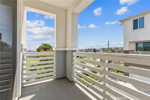 1421 W Sunrise Ln, San Pedro, CA 90732 - Photo 23