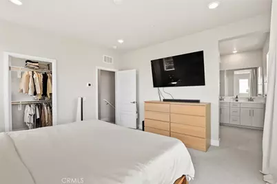 1421 W Sunrise Lane, San Pedro, CA 90732 - Photo 13