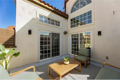 121 S Helberta Avenue #A, Redondo Beach, CA 90277 - Photo 17