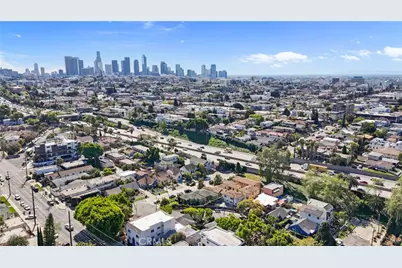 422 Parkman, Los Angeles, CA 90026 - Photo 33