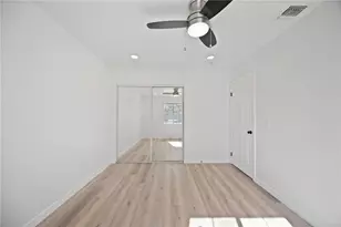 422 Parkman, Los Angeles, CA 90026 - Photo 27