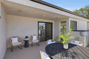 2005 Mathews, Redondo Beach, CA 90278 - Photo 23