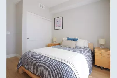 1920 S Pacific Coast #304, Redondo Beach, CA 90277 - Photo 9