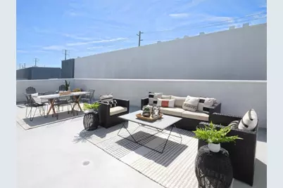 1920 S Pacific Coast #304, Redondo Beach, CA 90277 - Photo 27