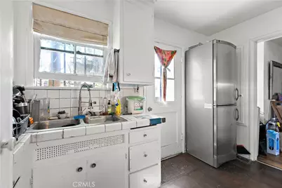 3023 Obama, Los Angeles, CA 90018 - Photo 25