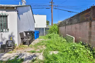 3023 Obama, Los Angeles, CA 90018 - Photo 11