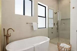 2111 Clark, Redondo Beach, CA 90278 - Photo 29