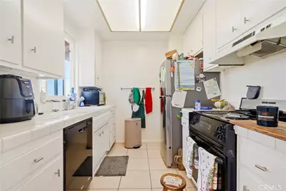 1925 Gates, Redondo Beach, CA 90278 - Photo 23