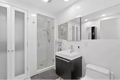 943 14th Street #101, Santa Monica, CA 90403 - Photo 17