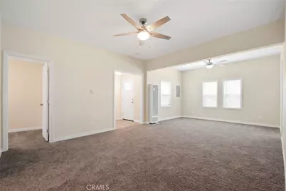817 N Gulf Avenue, Wilmington, CA 90744 - Photo 5