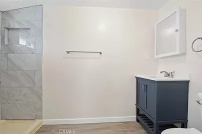 817 N Gulf Avenue, Wilmington, CA 90744 - Photo 17