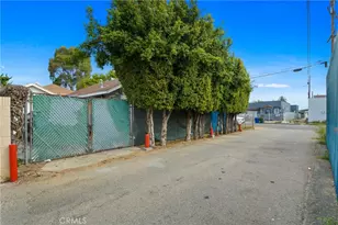 817 N Gulf Ave, Wilmington, CA 90744 - Photo 49