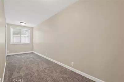 817 N Gulf Avenue, Wilmington, CA 90744 - Photo 15