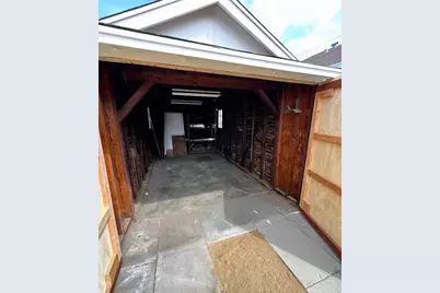 817 N Gulf Avenue, Wilmington, CA 90744 - Photo 57