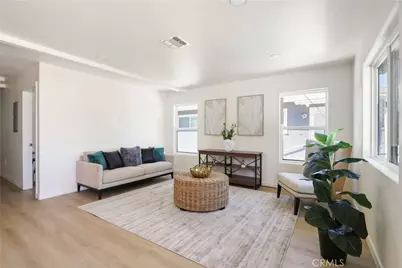 1614 W 214th Street, Torrance, CA 90501 - Photo 3