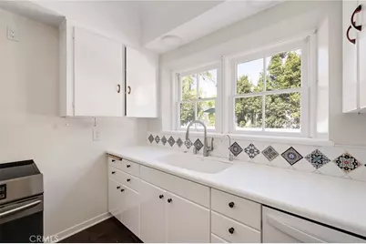 704 Elvira Avenue, Redondo Beach, CA 90277 - Photo 25