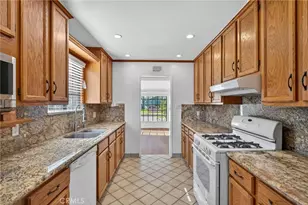 15202 Florwood Ave, Lawndale, CA 90260 - Photo 23