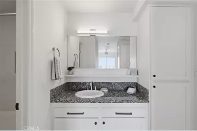 565 Esplanade #312, Redondo Beach, CA 90277 - Photo 21