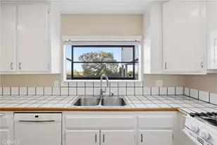 4070 Bluff St, Torrance, CA 90505 - Photo 9