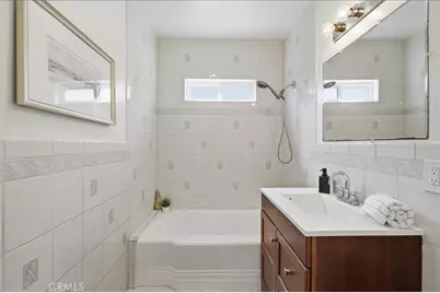 11916 Oxford Avenue, Hawthorne, CA 90250 - Photo 39