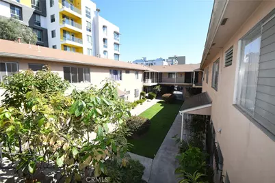 333 Linden Avenue #19, Long Beach, CA 90802 - Photo 19