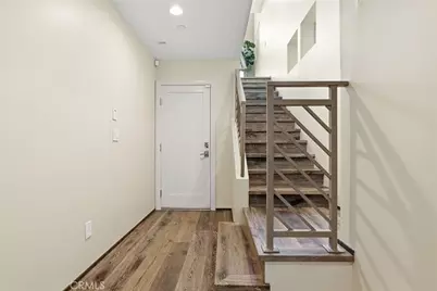 1745 Spreckels Lane, Redondo Beach, CA 90278 - Photo 15