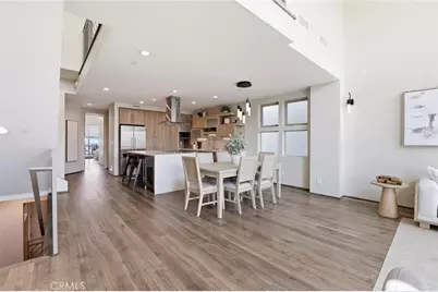 1745 Spreckels Lane, Redondo Beach, CA 90278 - Photo 13