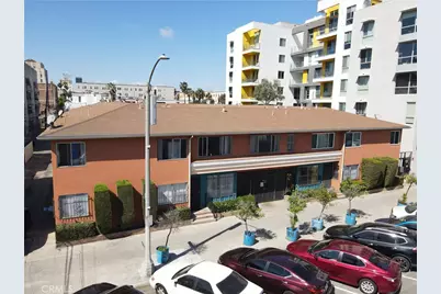 333 Linden Avenue #9, Long Beach, CA 90802 - Photo 1