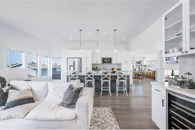 647 1st Place, Hermosa Beach, CA 90254 - Photo 13