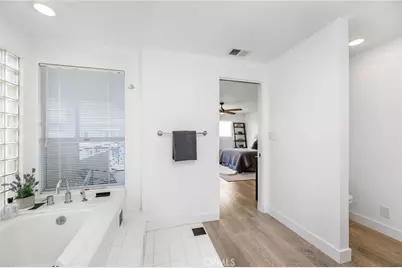 647 1st Place, Hermosa Beach, CA 90254 - Photo 31