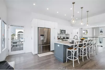 647 1st Place, Hermosa Beach, CA 90254 - Photo 19