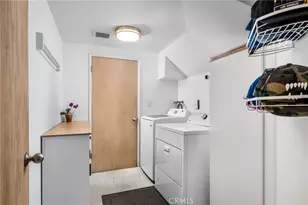 647 1st Pl, Hermosa Beach, CA 90254 - Photo 43