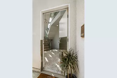 647 1st Place, Hermosa Beach, CA 90254 - Photo 45