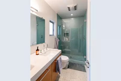 121 16th Street, Manhattan Beach, CA 90266 - Photo 23