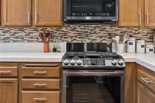 1150 W Capitol Dr, San Pedro, CA 90732 - Photo 23
