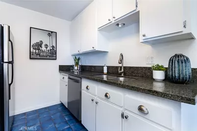 1720 Ardmore Avenue #212, Hermosa Beach, CA 90254 - Photo 3