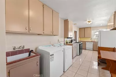 7745 Coolgrove Drive, Downey, CA 90240 - Photo 11