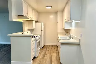 805 Glenway, Inglewood, CA 90302 - Photo 1