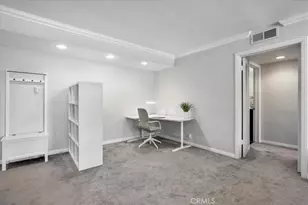 289 S Barrington Ave, Los Angeles, CA 90049 - Photo 7