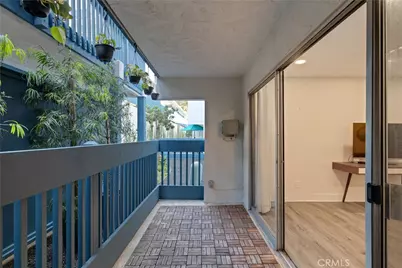 802 Camino Real #105, Redondo Beach, CA 90277 - Photo 11