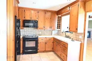 1325 W 34th, Long Beach, CA 90810 - Photo 5