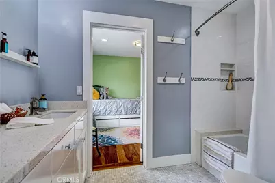 2700 Elm Avenue, Manhattan Beach, CA 90266 - Photo 25