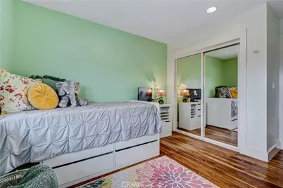 2700 Elm Avenue, Manhattan Beach, CA 90266 - Photo 27