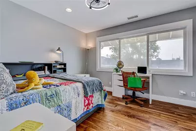 2700 Elm Avenue, Manhattan Beach, CA 90266 - Photo 23