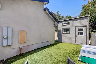 2700 Elm Avenue, Manhattan Beach, CA 90266 - Photo 33