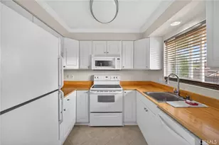 22679 Nadine Cir, Torrance, CA 90505 - Photo 15