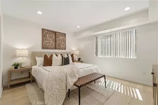 1409 N Hobart, Los Angeles, CA 90027 - Photo 13